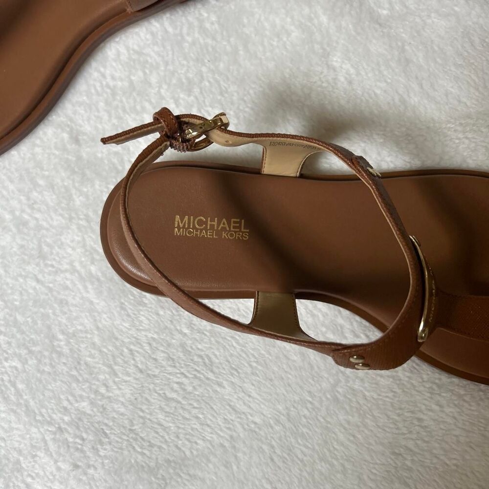 MICHAEL Michael Kors Brown Tan leather T-straps sandals New size 8 gold hardware - Picture 3 of 4